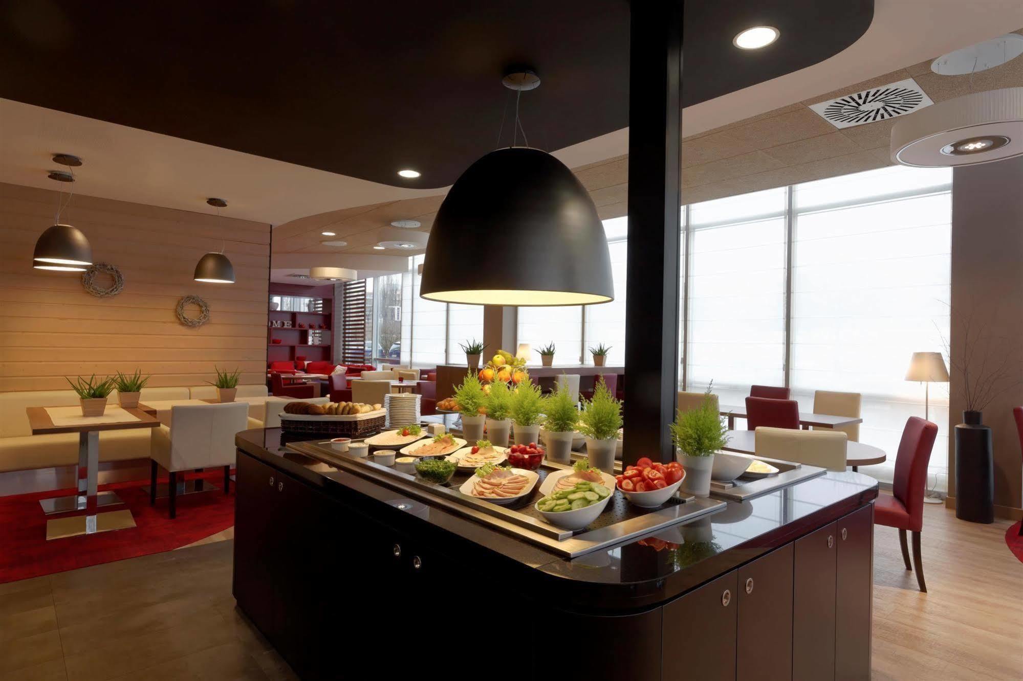 Hotel Campanile - Stare Wroclaw